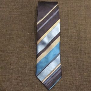 Kenneth Cole blue striped tie